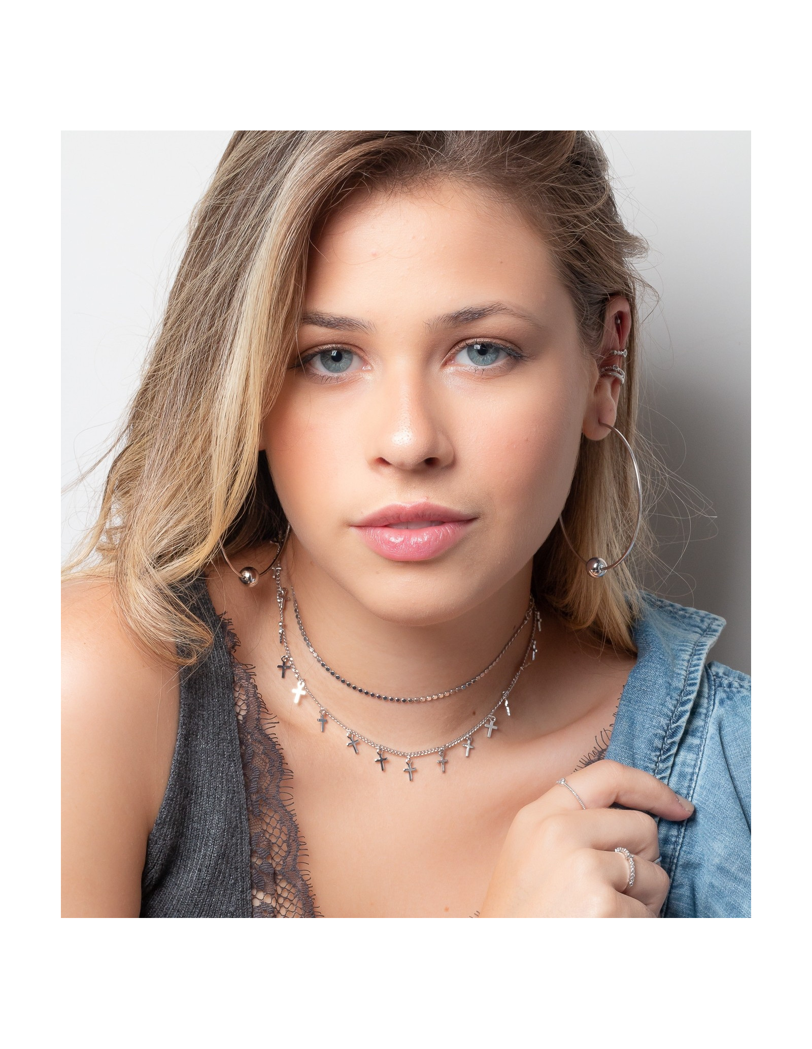 Colar Choker Cruzes | Choker mini cruzes | Malu Maiese