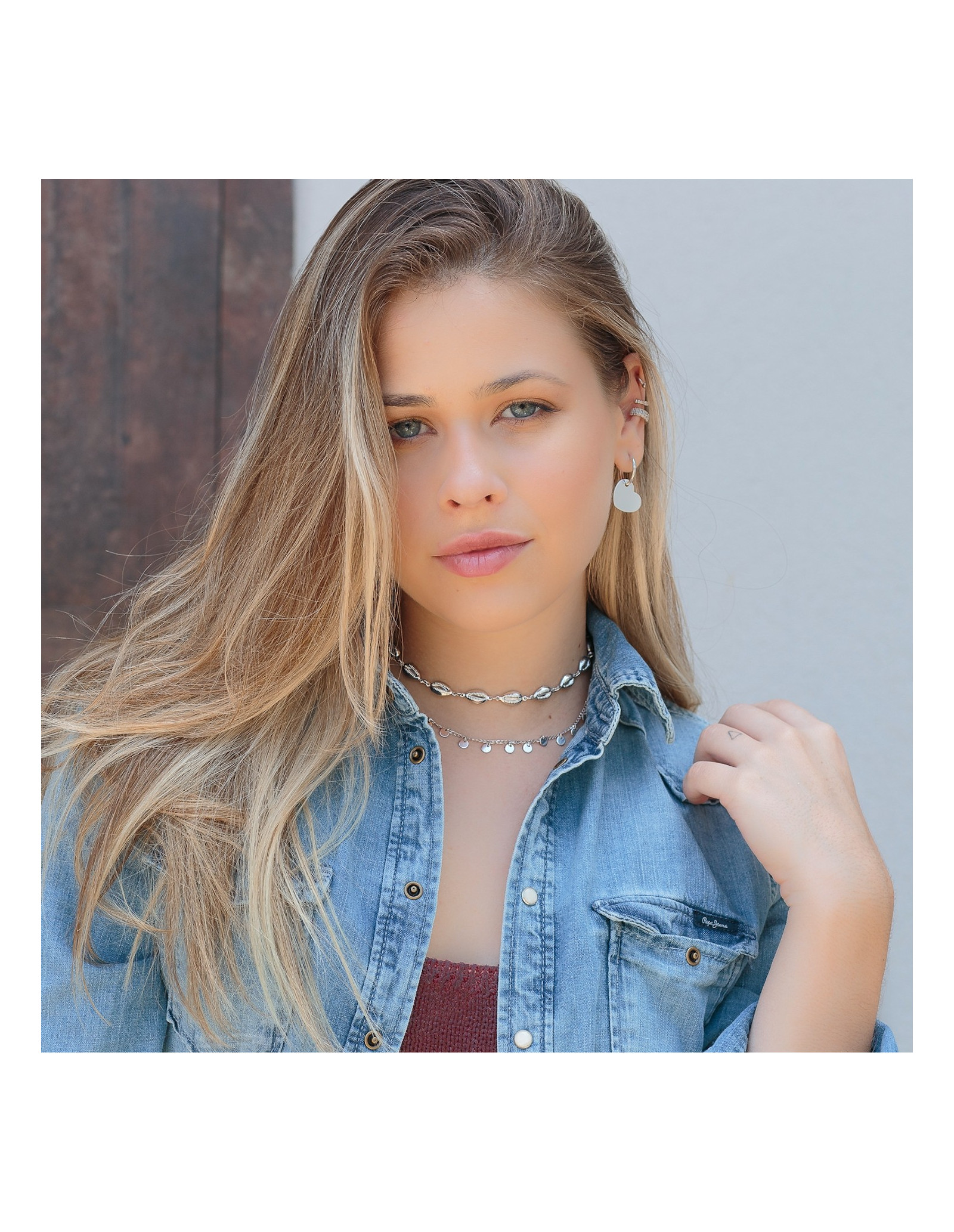 Colar Choker Conchas