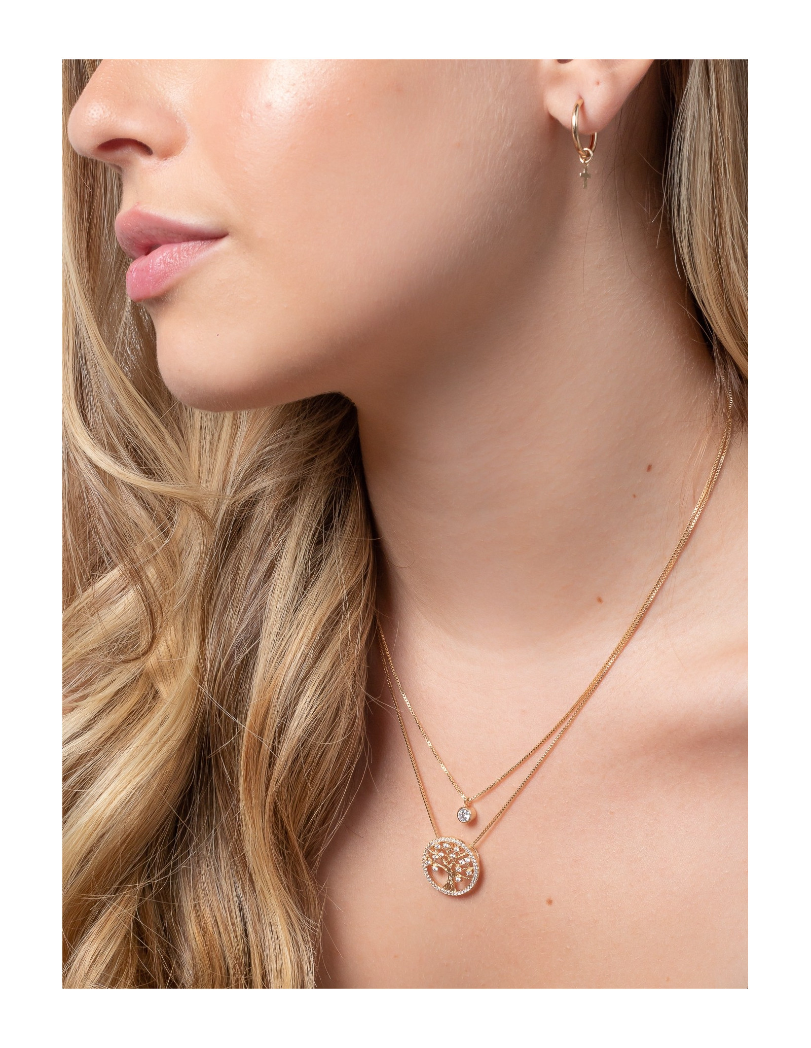 Light Spot Pendant Necklace