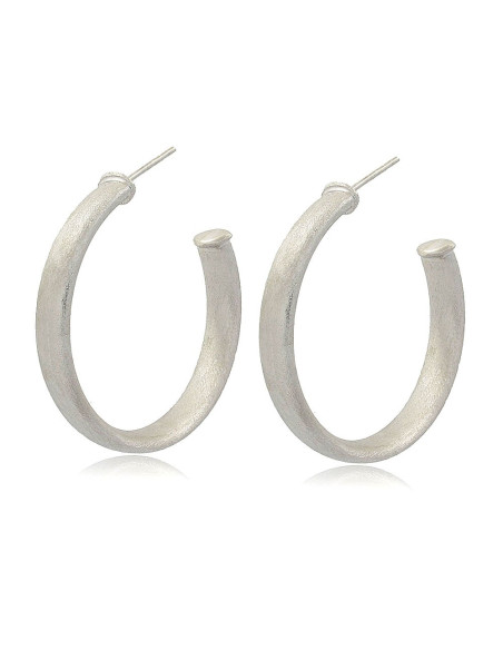 Pendientes de aro oro 18k, rodio, acabado mate, versátil, básico. Pendientes de aro oro 18k, rodio, acabado mate, versátil, básico.