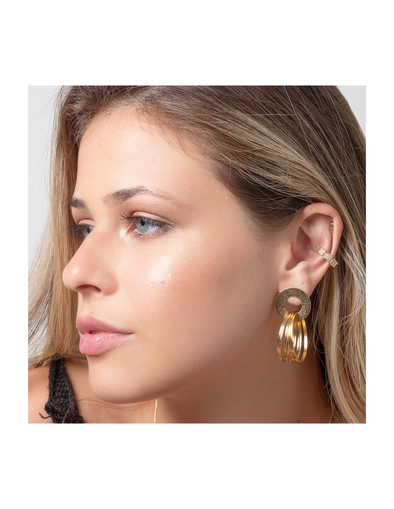 Ear cuff Cuatro Zirconia | Piercing Cartílago Circonitas | Malu Maiese