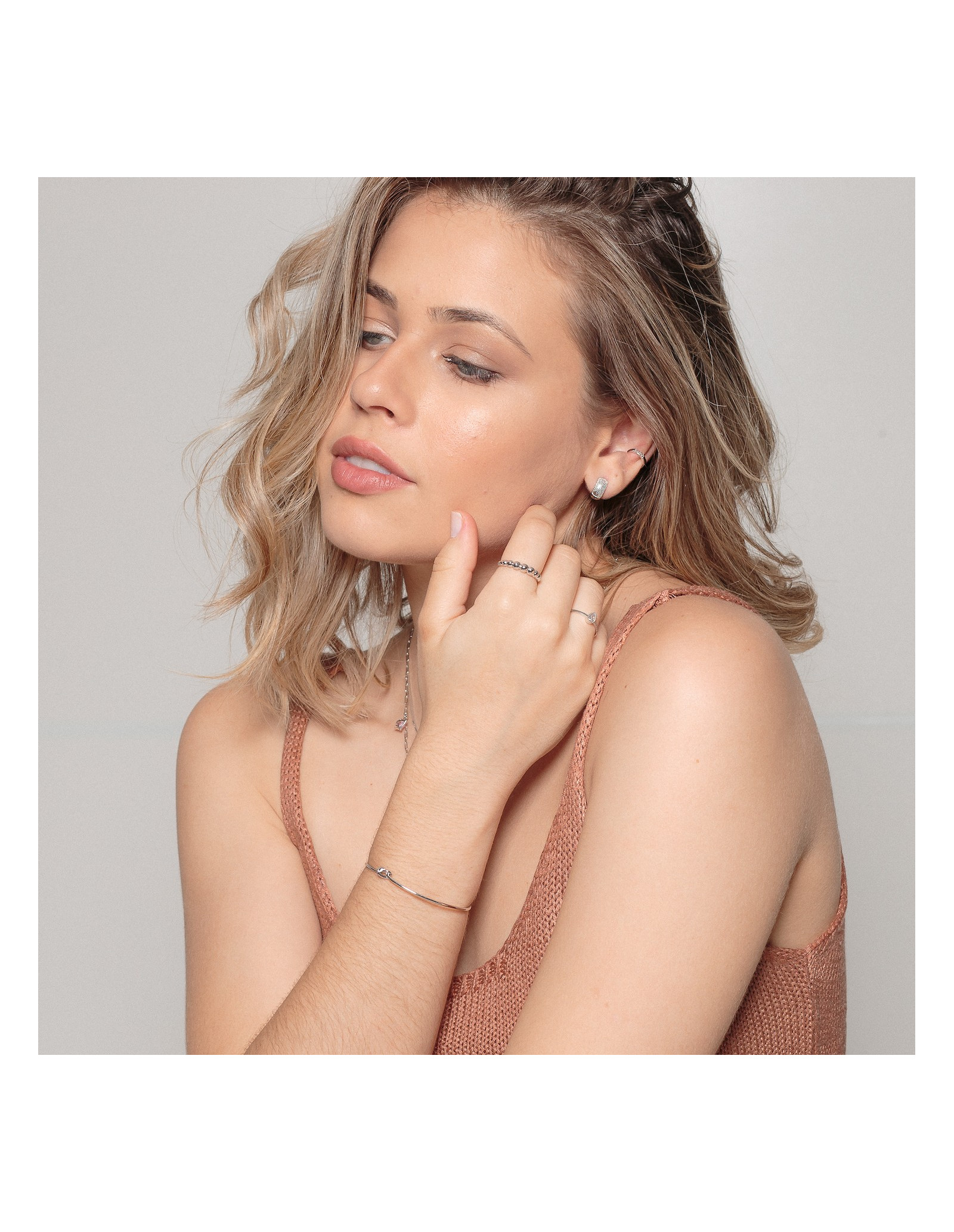 Brazalete Nudo | Diseño minimalista, ajustable | Malu Maiese
