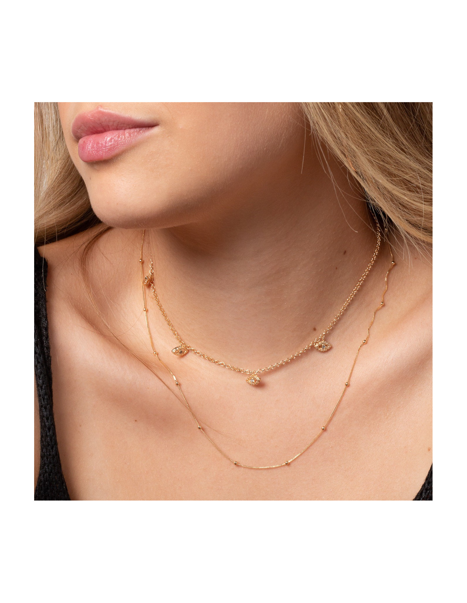 Short necklace 18k gold chain dainty dots | Malu Maiese