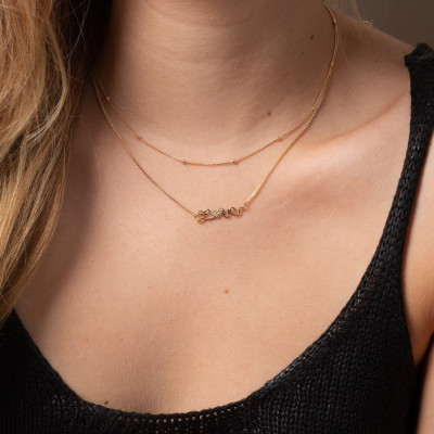 Short necklace 18k gold chain dainty dots | Malu Maiese 2