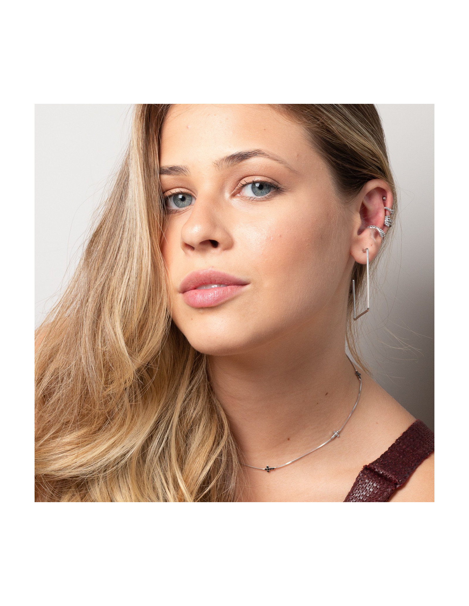 Couronne Ear Cuff | 18k golden plated crown ear cuff non pierced.