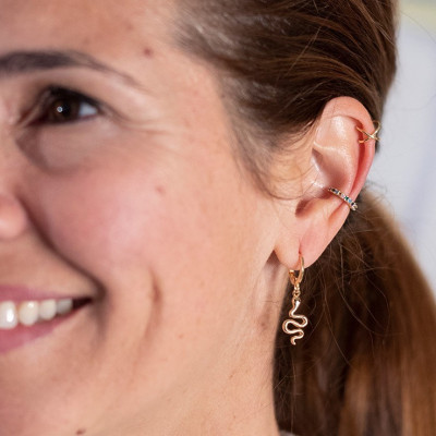 Snake Hoop Earrings | Hoop earrings with charms | Malu Maiese 2