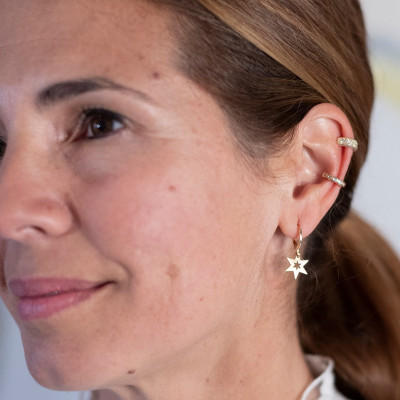 Star Hoop Earrings | Earrings with charms | Malu Maiese 2