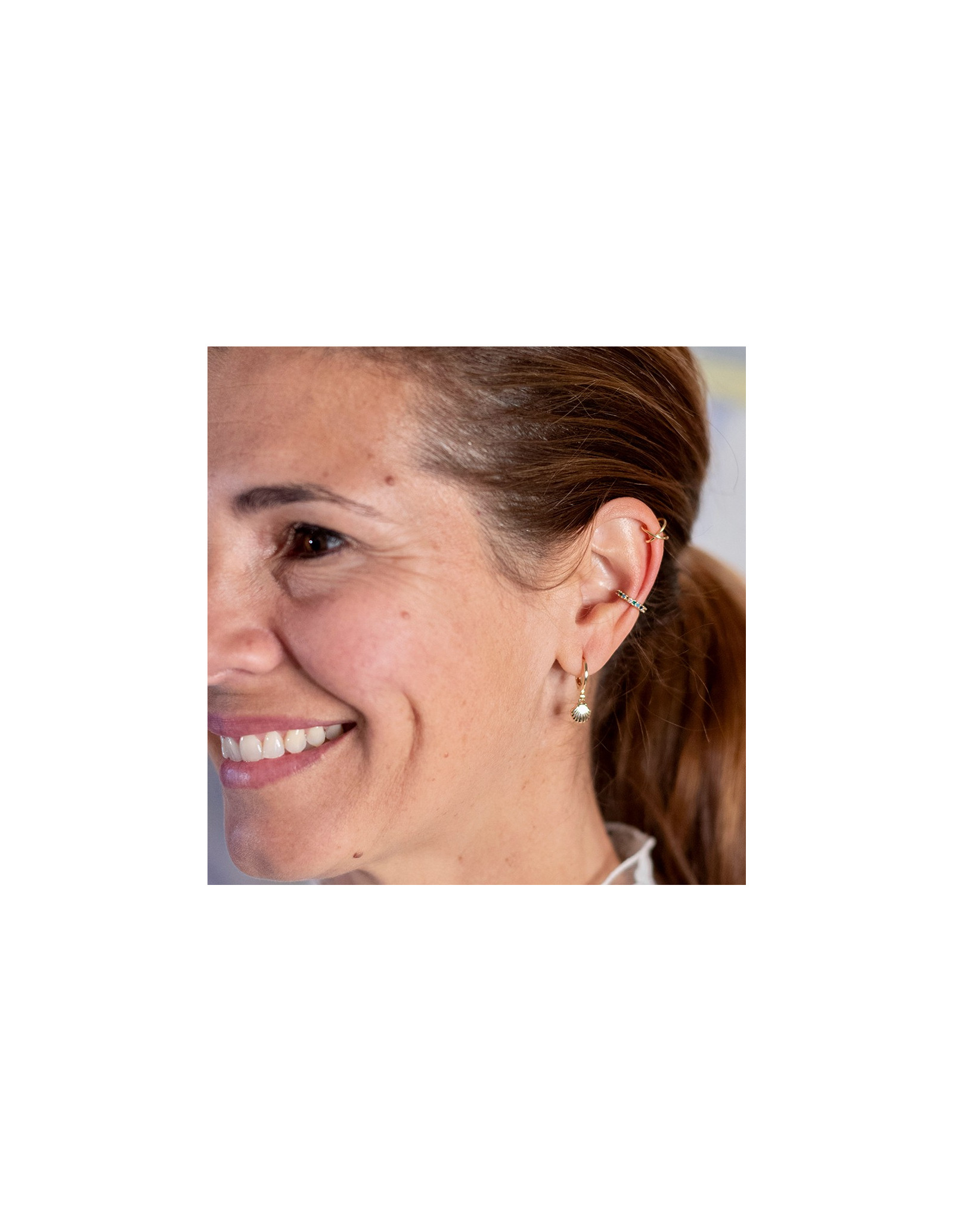 Aros Concha | Pendientes con charms | Envío gratis