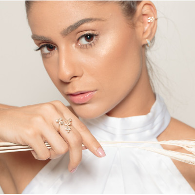 Anillo Flor | Anillo dorado con design exclusivo, escultura de flores 2