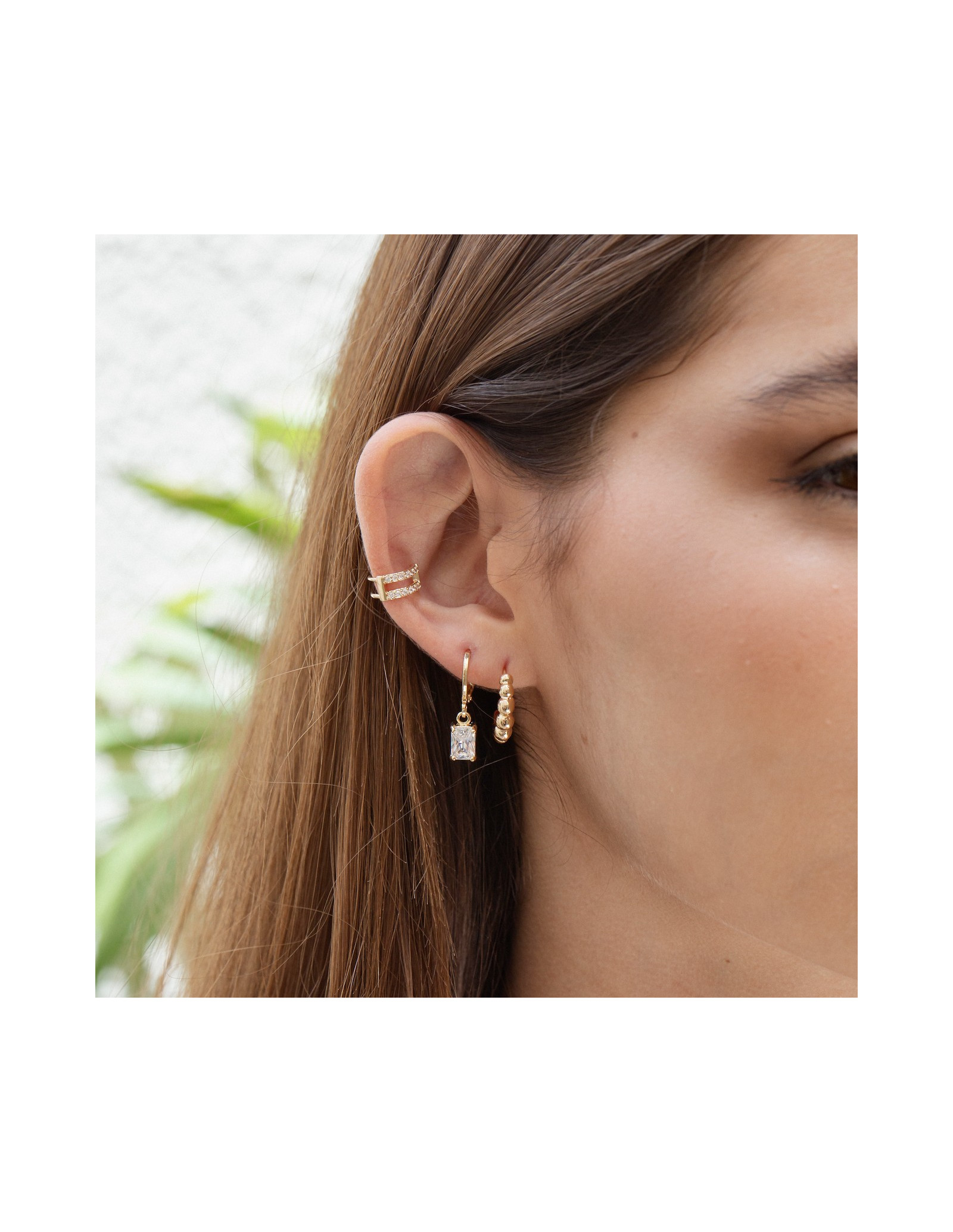 Argola Chiara | Brincos de Argola Zircônia Baghette | Malu Maiese