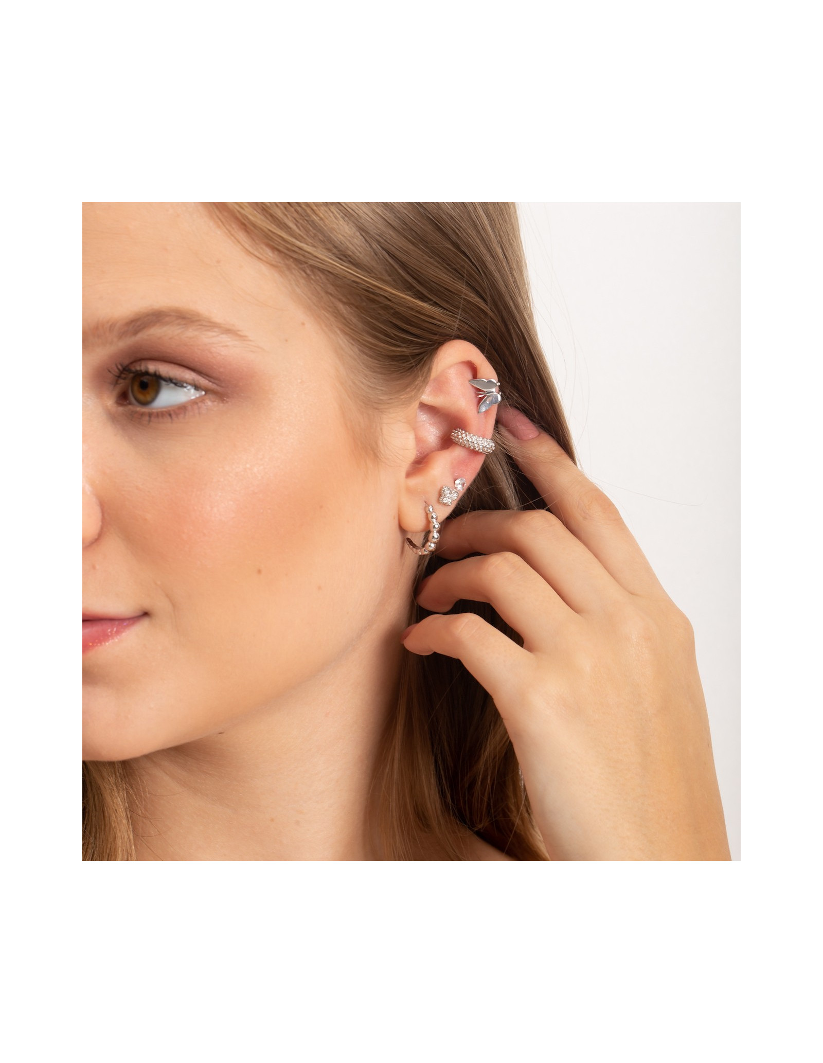 Ear Cuff Giulia | Piercing para Cartílago en oro 18k | Malu Maiese