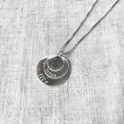 Colar Plaque Trio | Colar com 3 Medalinhas para Personalizar suas Joias 2