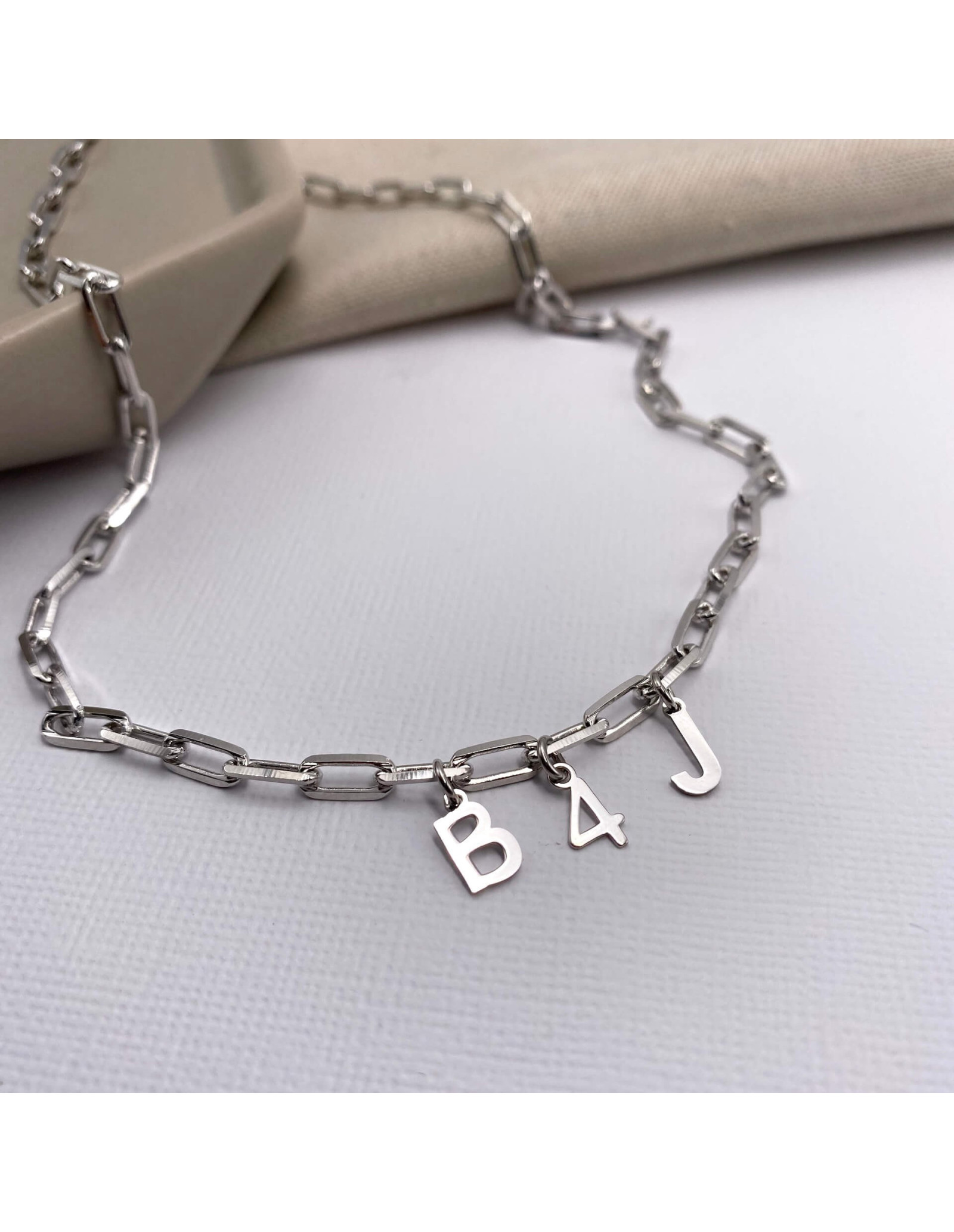 Lettre Necklace | Personalised Jewellery | Malu Maiese