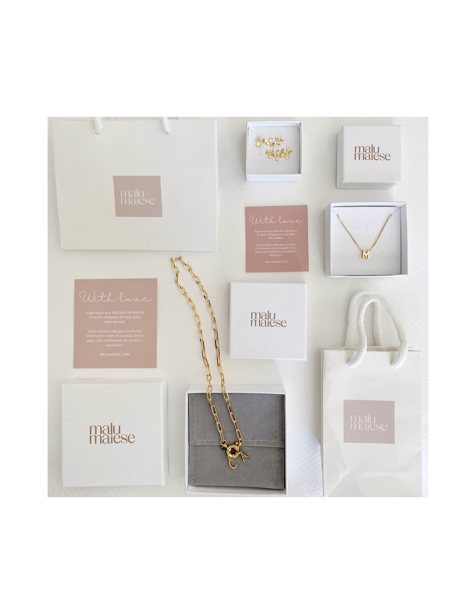Little Medals Choker Necklace | Little medals necklace | Malu Maiese