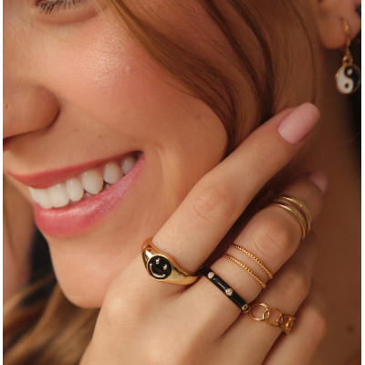 Smiley Steel Ring | Stainless Steel Rings | Malu Maiese 2