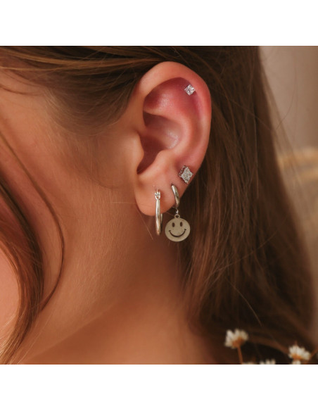 Argola Aço Smiley | Brincos com Charms | | Malu Maiese Argola Aço Smiley | Brincos com Charms | | Malu Maiese