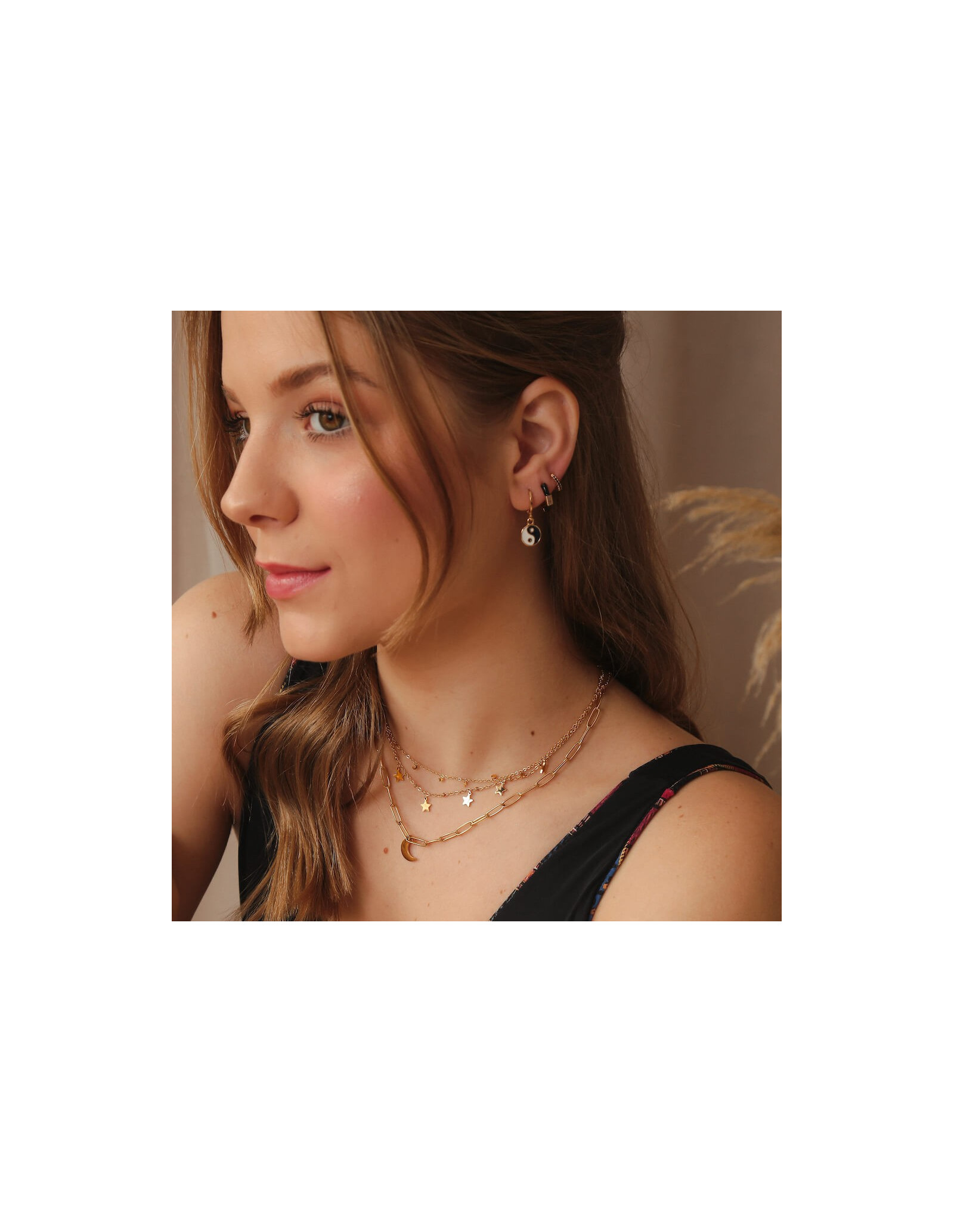 Half Moon Steel Necklace | Steel Necklace with Moon | Malu Maiese