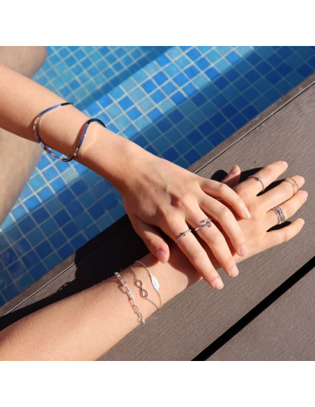 Brazalete Greta | Brazalete con lineas minimalistas | Malu Maiese Brazalete Greta | Brazalete con lineas minimalistas | Malu Maiese
