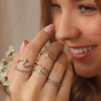 Anillo Acero Luna | Anillo Luna en Acero Quirúrgico | Malu Maiese 2