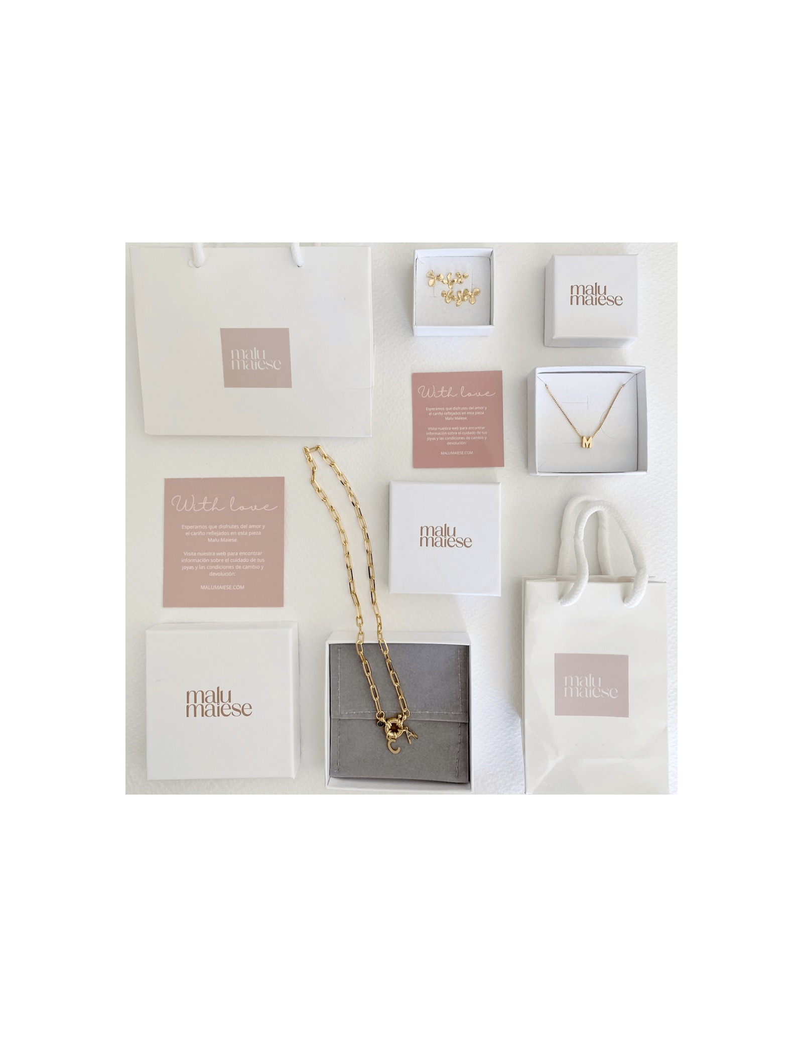 Pack Colar Boia Initials & Argola Classy | Personaliza | Malu Maiese