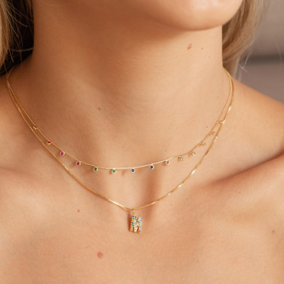 Collar Initials Colours Plata | Collar de Letra Colorida | Malu Maiese 2