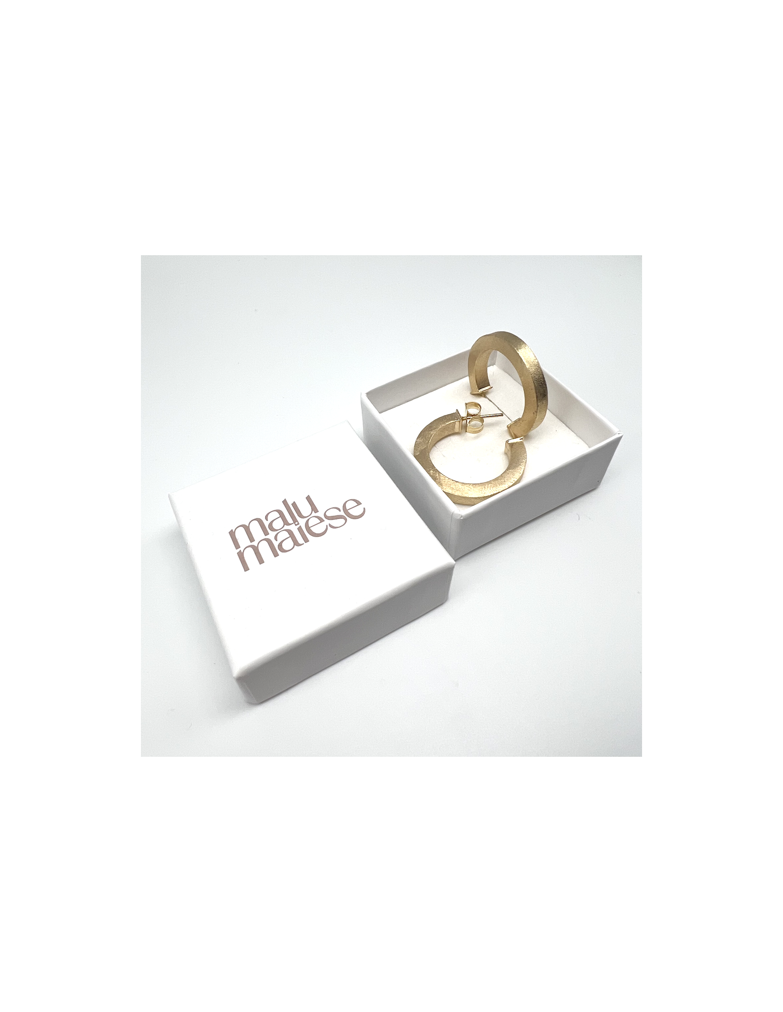 Aros Classy Mate | Pendientes de aro acabado mate | Malu Maiese